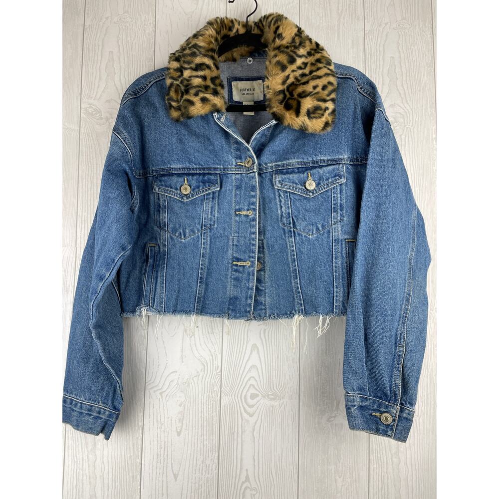 Forever 21 Mobwives Crop Denim Jacket w/Removable Faux Leopard Fur Collar Sz S